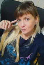 19090-Галина-украинка-женщина-Чернигов