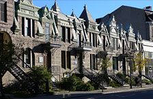 http://en.wikipedia.org/wiki/Terraced_house#mediaviewer/File:Montreal_rue_sherbrooke.JPG